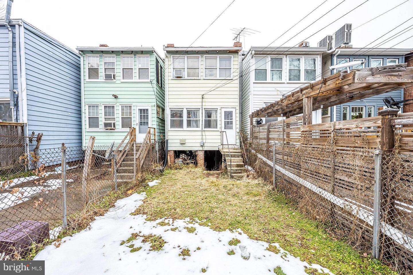 1533 NORTH CAROLINA AVE NE, WASHINGTON, District Of Columbia 20002, 3 Bedrooms Bedrooms, ,1 BathroomBathrooms,Residential,For sale,1533 NORTH CAROLINA AVE NE,DCDC2245368 MLS # DCDC2245368 1533 NORTH CAROLINA AVE NE, WASHINGTON, District Of Columbia 20002, 3 Bedrooms Bedrooms, ,1 BathroomBathrooms,Residential,For sale,1533 NORTH CAROLINA AVE NE,DCDC2245368 MLS # DCDC2245368