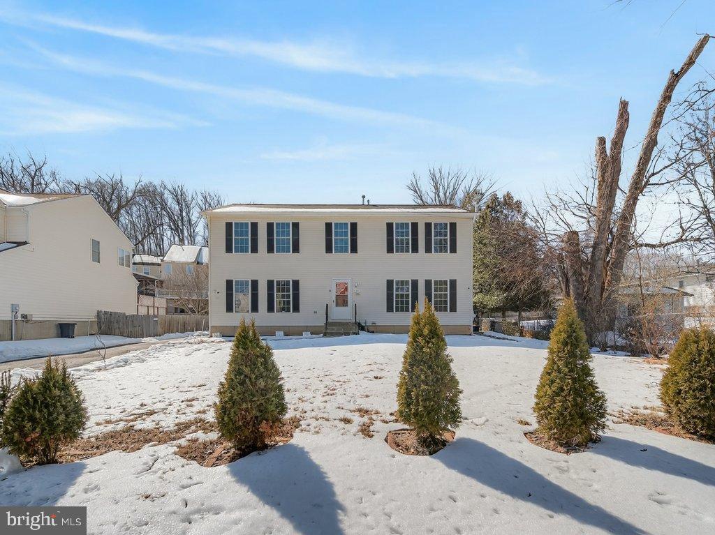 4047 WHITE HAVEN DR, DUMFRIES, Virginia 22026, 7 Bedrooms Bedrooms, 16 Rooms Rooms,4 BathroomsBathrooms,Residential,For sale,4047 WHITE HAVEN DR,VAPW2112198 MLS # VAPW2112198