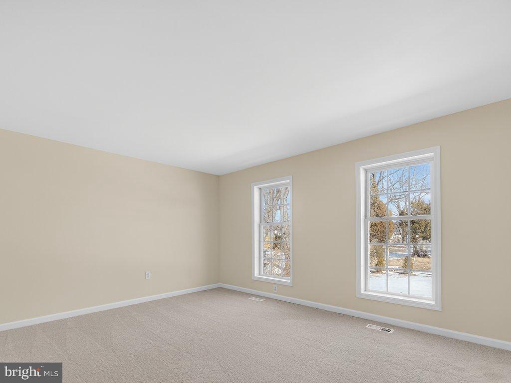 4047 WHITE HAVEN DR, DUMFRIES, Virginia 22026, 7 Bedrooms Bedrooms, 16 Rooms Rooms,4 BathroomsBathrooms,Residential,For sale,4047 WHITE HAVEN DR,VAPW2112198 MLS # VAPW2112198