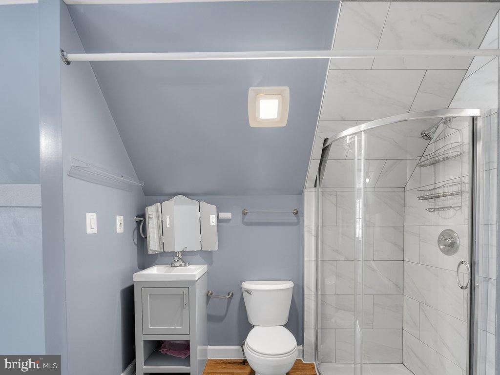 4047 WHITE HAVEN DR, DUMFRIES, Virginia 22026, 7 Bedrooms Bedrooms, 16 Rooms Rooms,4 BathroomsBathrooms,Residential,For sale,4047 WHITE HAVEN DR,VAPW2112198 MLS # VAPW2112198