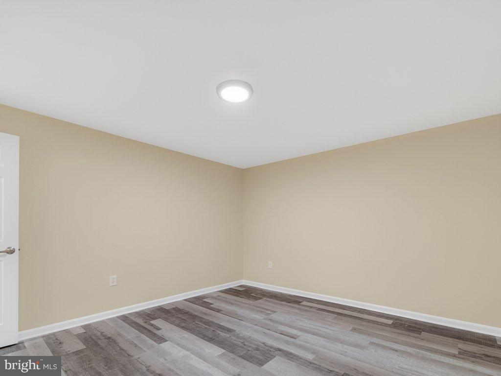 4047 WHITE HAVEN DR, DUMFRIES, Virginia 22026, 7 Bedrooms Bedrooms, 16 Rooms Rooms,4 BathroomsBathrooms,Residential,For sale,4047 WHITE HAVEN DR,VAPW2112198 MLS # VAPW2112198