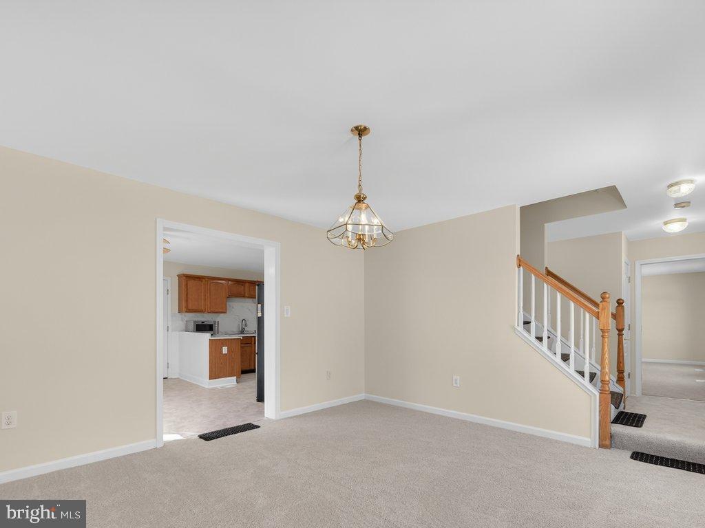 4047 WHITE HAVEN DR, DUMFRIES, Virginia 22026, 7 Bedrooms Bedrooms, 16 Rooms Rooms,4 BathroomsBathrooms,Residential,For sale,4047 WHITE HAVEN DR,VAPW2112198 MLS # VAPW2112198