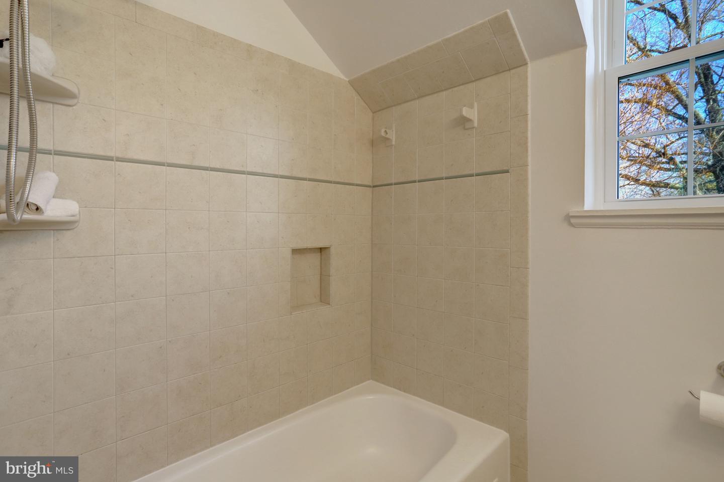 4651 36TH ST S, ARLINGTON, Virginia 22206, 3 Bedrooms Bedrooms, ,2 BathroomsBathrooms,Residential,For sale,4651 36TH ST S,VAAR2068684 MLS # VAAR2068684 4651 36TH ST S, ARLINGTON, Virginia 22206, 3 Bedrooms Bedrooms, ,2 BathroomsBathrooms,Residential,For sale,4651 36TH ST S,VAAR2068684 MLS # VAAR2068684