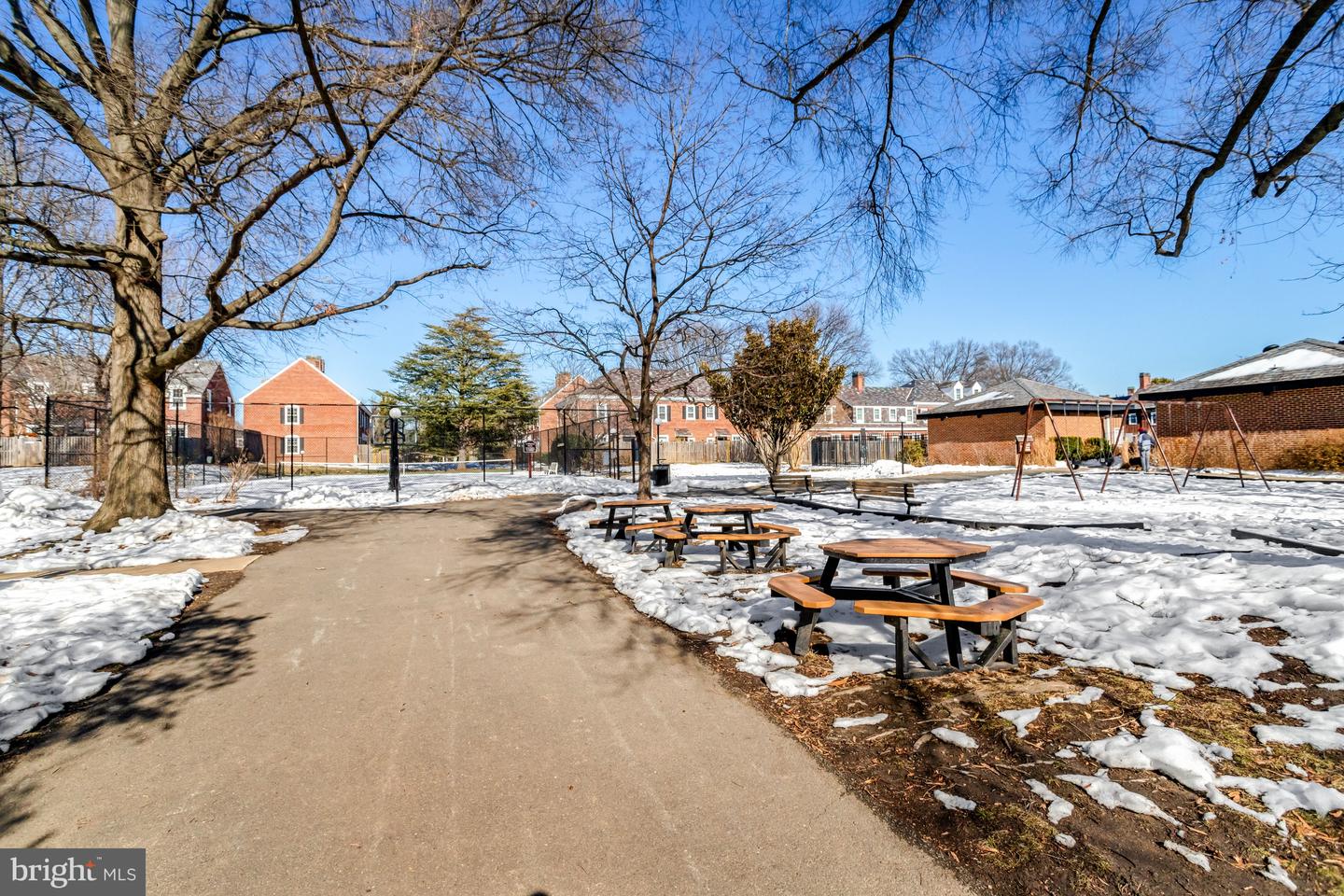 4651 36TH ST S, ARLINGTON, Virginia 22206, 3 Bedrooms Bedrooms, ,2 BathroomsBathrooms,Residential,For sale,4651 36TH ST S,VAAR2068684 MLS # VAAR2068684 4651 36TH ST S, ARLINGTON, Virginia 22206, 3 Bedrooms Bedrooms, ,2 BathroomsBathrooms,Residential,For sale,4651 36TH ST S,VAAR2068684 MLS # VAAR2068684