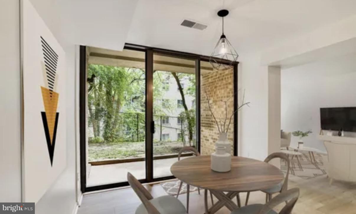 491 N ARMISTEAD ST #T2, ALEXANDRIA, Virginia 22312, 1 Bedroom Bedrooms, ,1 BathroomBathrooms,Residential,For sale,491 N ARMISTEAD ST #T2,VAAX2054004 MLS # VAAX2054004