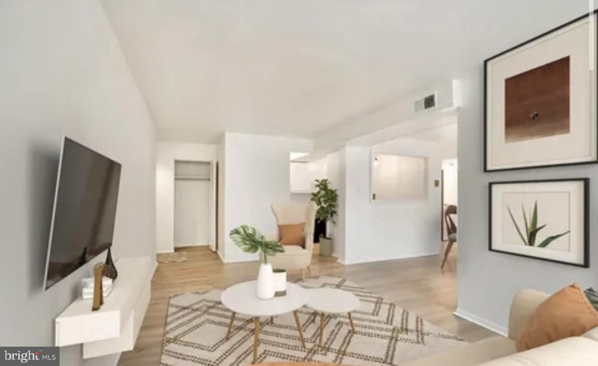 491 N ARMISTEAD ST #T2, ALEXANDRIA, Virginia 22312, 1 Bedroom Bedrooms, ,1 BathroomBathrooms,Residential,For sale,491 N ARMISTEAD ST #T2,VAAX2054004 MLS # VAAX2054004