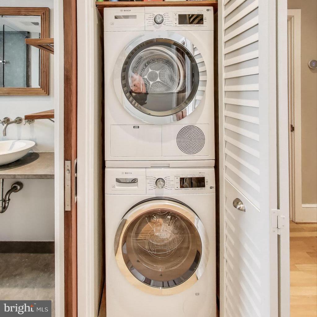 2370 CHAMPLAIN ST NW #34, WASHINGTON, District Of Columbia 20009, 3 Bedrooms Bedrooms, 10 Rooms Rooms,2 BathroomsBathrooms,Residential,For sale,2370 CHAMPLAIN ST NW #34,DCDC2245572 MLS # DCDC2245572