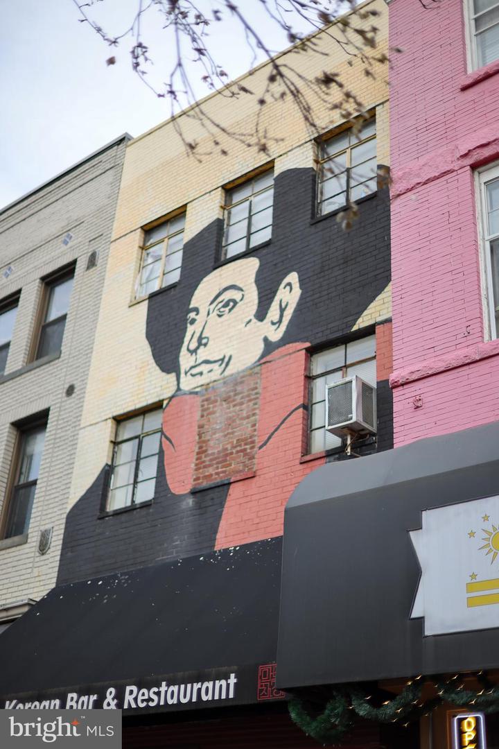 2370 CHAMPLAIN ST NW #34, WASHINGTON, District Of Columbia 20009, 3 Bedrooms Bedrooms, 10 Rooms Rooms,2 BathroomsBathrooms,Residential,For sale,2370 CHAMPLAIN ST NW #34,DCDC2245572 MLS # DCDC2245572