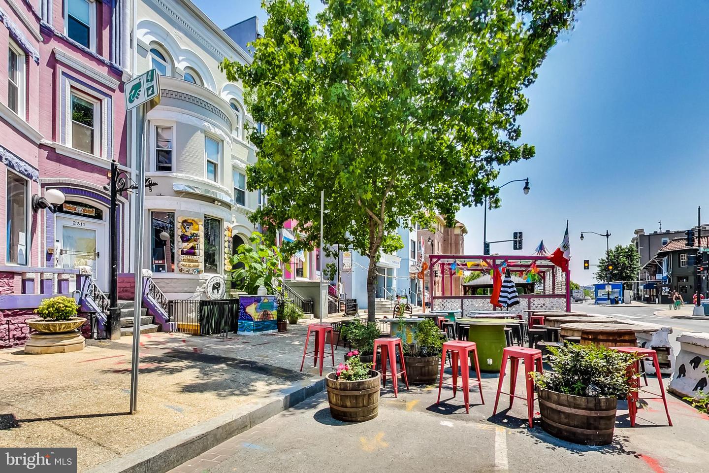 2370 CHAMPLAIN ST NW #34, WASHINGTON, District Of Columbia 20009, 3 Bedrooms Bedrooms, 10 Rooms Rooms,2 BathroomsBathrooms,Residential,For sale,2370 CHAMPLAIN ST NW #34,DCDC2245572 MLS # DCDC2245572