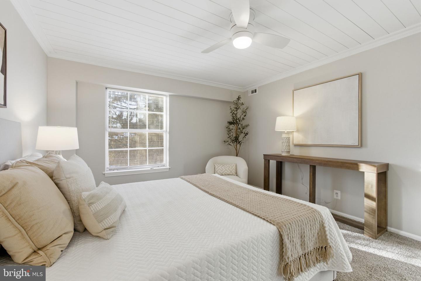 7721 TREMAYNE PL #211, MCLEAN, Virginia 22102, 2 Bedrooms Bedrooms, ,2 BathroomsBathrooms,Residential,For sale,7721 TREMAYNE PL #211,VAFX2290336 MLS # VAFX2290336