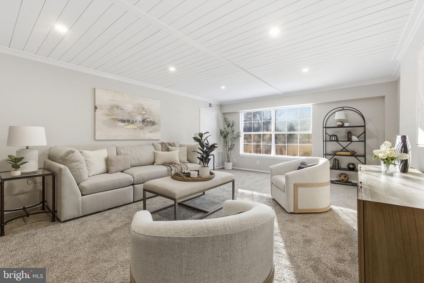 7721 TREMAYNE PL #211, MCLEAN, Virginia 22102, 2 Bedrooms Bedrooms, ,2 BathroomsBathrooms,Residential,For sale,7721 TREMAYNE PL #211,VAFX2290336 MLS # VAFX2290336