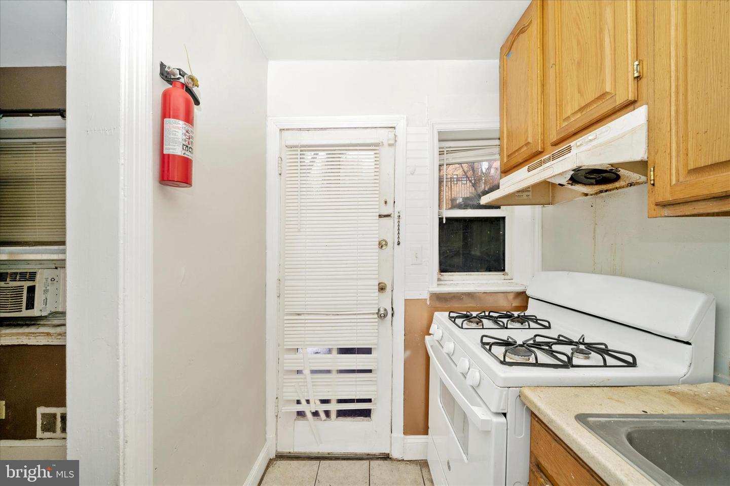 1316 DEXTER TER SE, WASHINGTON, District Of Columbia 20020, 2 Bedrooms Bedrooms, ,1 BathroomBathrooms,Residential,For sale,1316 DEXTER TER SE,DCDC2245602 MLS # DCDC2245602 1316 DEXTER TER SE, WASHINGTON, District Of Columbia 20020, 2 Bedrooms Bedrooms, ,1 BathroomBathrooms,Residential,For sale,1316 DEXTER TER SE,DCDC2245602 MLS # DCDC2245602