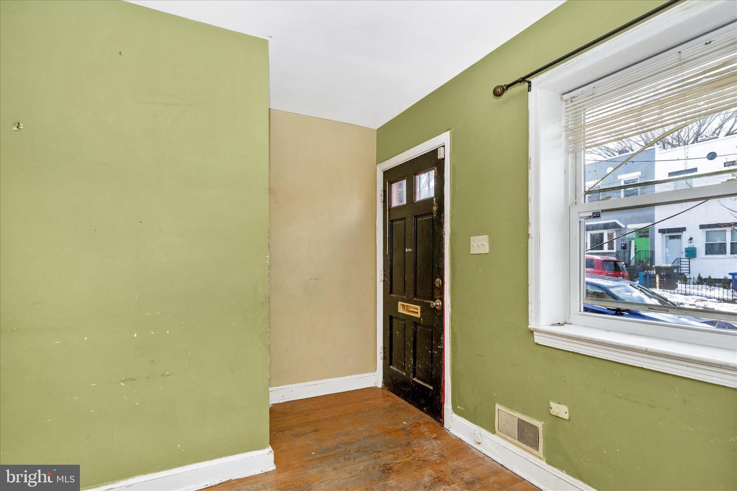 1316 DEXTER TER SE, WASHINGTON, District Of Columbia 20020, 2 Bedrooms Bedrooms, ,1 BathroomBathrooms,Residential,For sale,1316 DEXTER TER SE,DCDC2245602 MLS # DCDC2245602 1316 DEXTER TER SE, WASHINGTON, District Of Columbia 20020, 2 Bedrooms Bedrooms, ,1 BathroomBathrooms,Residential,For sale,1316 DEXTER TER SE,DCDC2245602 MLS # DCDC2245602