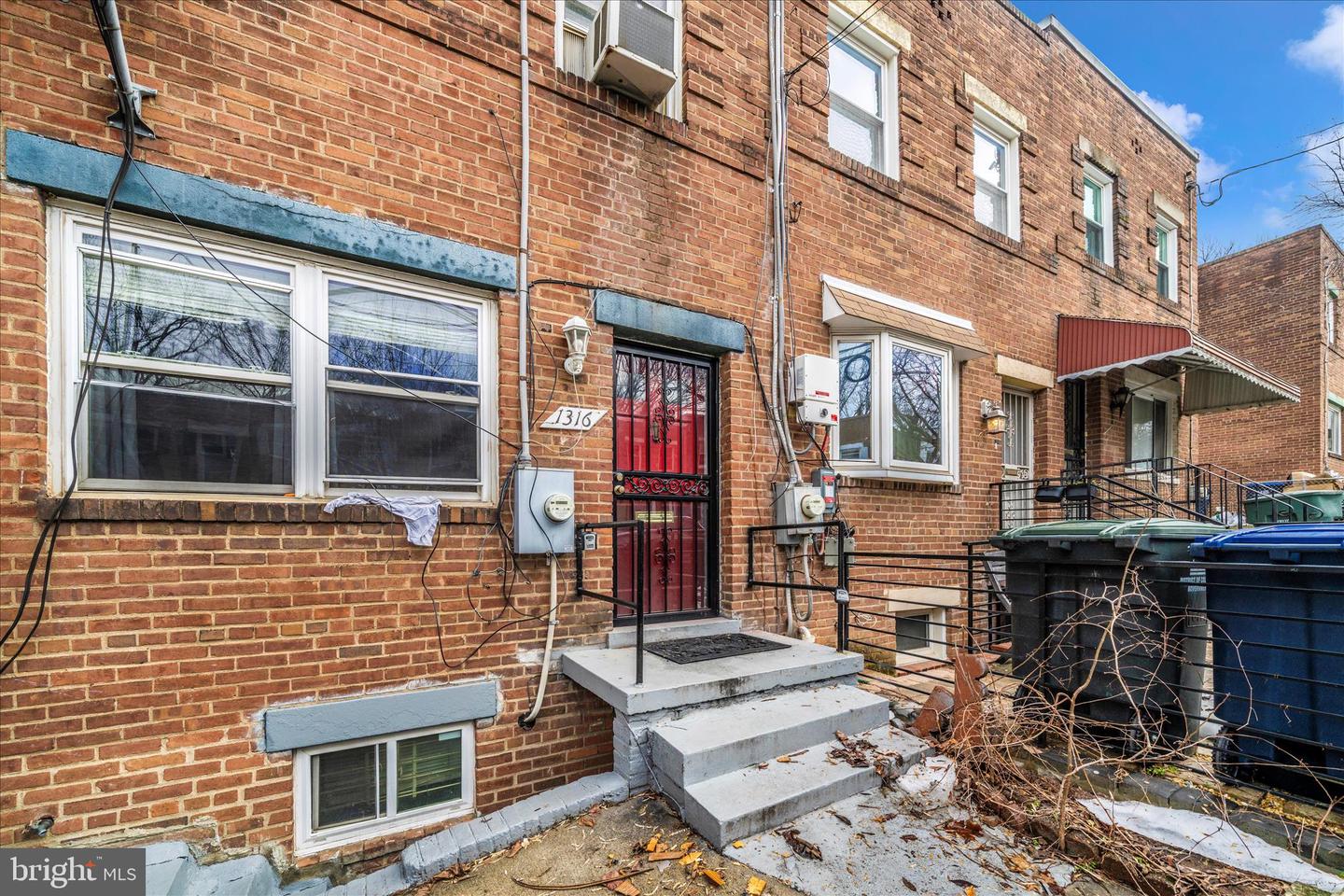 1316 DEXTER TER SE, WASHINGTON, District Of Columbia 20020, 2 Bedrooms Bedrooms, ,1 BathroomBathrooms,Residential,For sale,1316 DEXTER TER SE,DCDC2245602 MLS # DCDC2245602 1316 DEXTER TER SE, WASHINGTON, District Of Columbia 20020, 2 Bedrooms Bedrooms, ,1 BathroomBathrooms,Residential,For sale,1316 DEXTER TER SE,DCDC2245602 MLS # DCDC2245602