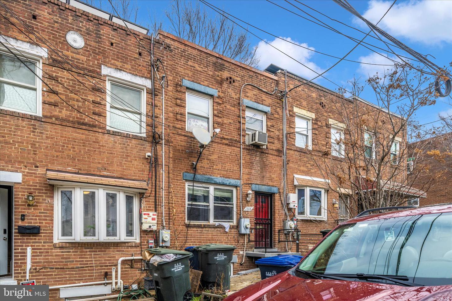 1316 DEXTER TER SE, WASHINGTON, District Of Columbia 20020, 2 Bedrooms Bedrooms, ,1 BathroomBathrooms,Residential,For sale,1316 DEXTER TER SE,DCDC2245602 MLS # DCDC2245602 1316 DEXTER TER SE, WASHINGTON, District Of Columbia 20020, 2 Bedrooms Bedrooms, ,1 BathroomBathrooms,Residential,For sale,1316 DEXTER TER SE,DCDC2245602 MLS # DCDC2245602
