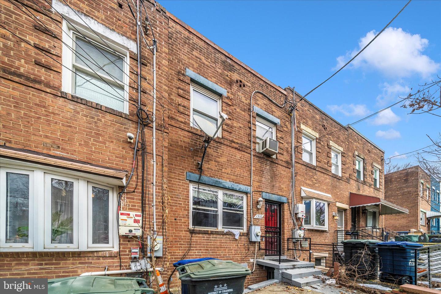 1316 DEXTER TER SE, WASHINGTON, District Of Columbia 20020, 2 Bedrooms Bedrooms, ,1 BathroomBathrooms,Residential,For sale,1316 DEXTER TER SE,DCDC2245602 MLS # DCDC2245602 1316 DEXTER TER SE, WASHINGTON, District Of Columbia 20020, 2 Bedrooms Bedrooms, ,1 BathroomBathrooms,Residential,For sale,1316 DEXTER TER SE,DCDC2245602 MLS # DCDC2245602