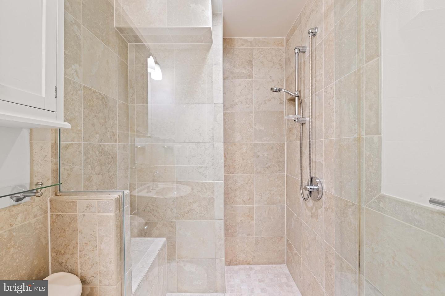 116 NORTH CAROLINA AVE SE #102, WASHINGTON, District Of Columbia 20003, 1 Bedroom Bedrooms, ,1 BathroomBathrooms,Residential,For sale,116 NORTH CAROLINA AVE SE #102,DCDC2245682 MLS # DCDC2245682