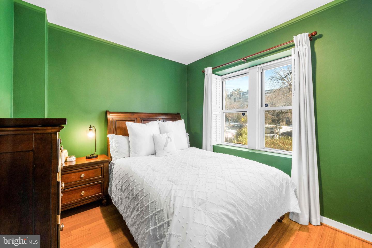 116 NORTH CAROLINA AVE SE #102, WASHINGTON, District Of Columbia 20003, 1 Bedroom Bedrooms, ,1 BathroomBathrooms,Residential,For sale,116 NORTH CAROLINA AVE SE #102,DCDC2245682 MLS # DCDC2245682