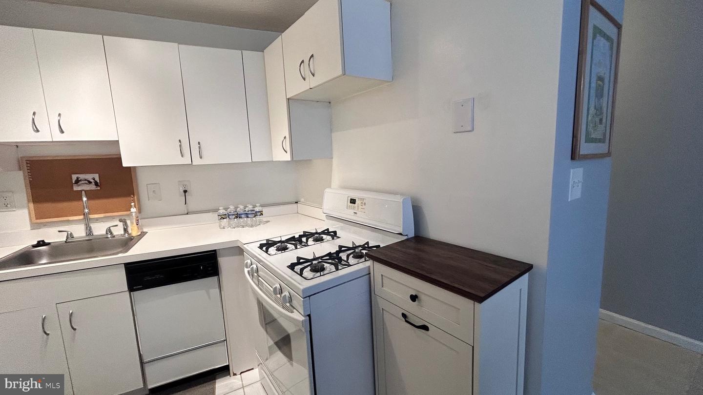 1239 VERMONT AVE NW #204, WASHINGTON, District Of Columbia 20005, 1 Bedroom Bedrooms, ,1 BathroomBathrooms,Residential,For sale,1239 VERMONT AVE NW #204,DCDC2245750 MLS # DCDC2245750 1239 VERMONT AVE NW #204, WASHINGTON, District Of Columbia 20005, 1 Bedroom Bedrooms, ,1 BathroomBathrooms,Residential,For sale,1239 VERMONT AVE NW #204,DCDC2245750 MLS # DCDC2245750