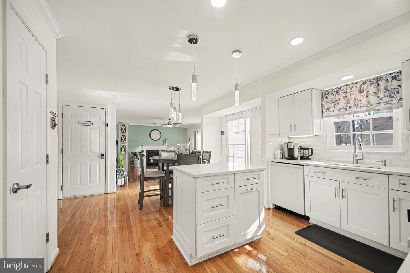 24 WOODS EDGE CT, STAFFORD, Virginia 22554, 4 Bedrooms Bedrooms, ,3 BathroomsBathrooms,Residential,For sale,24 WOODS EDGE CT,VAST2045984 MLS # VAST2045984