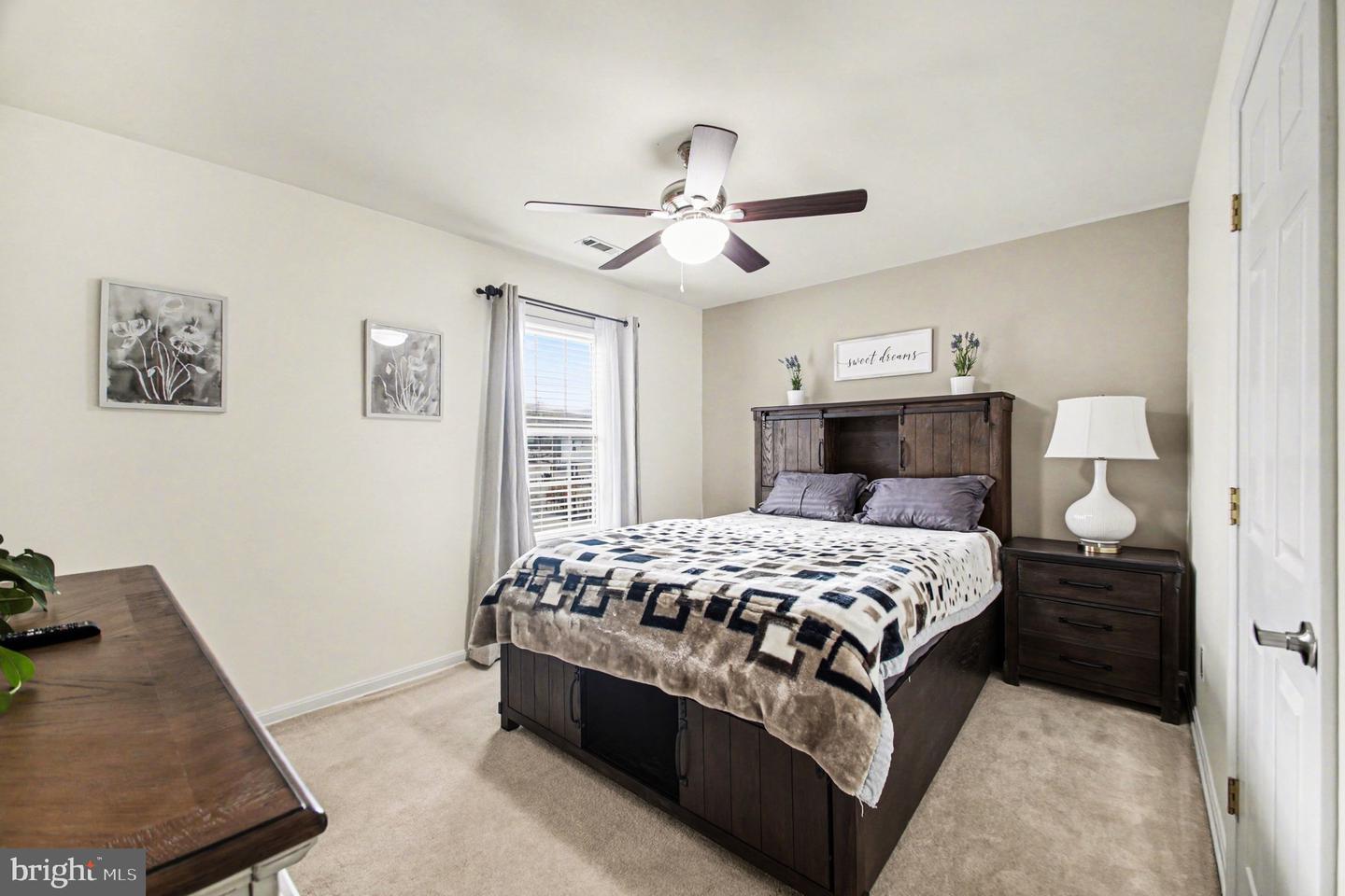 24 WOODS EDGE CT, STAFFORD, Virginia 22554, 4 Bedrooms Bedrooms, ,3 BathroomsBathrooms,Residential,For sale,24 WOODS EDGE CT,VAST2045984 MLS # VAST2045984