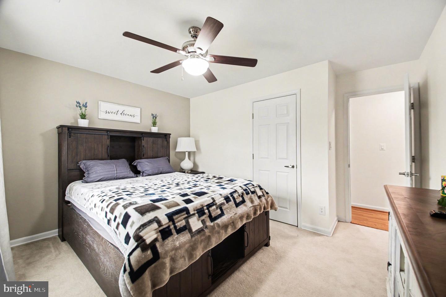 24 WOODS EDGE CT, STAFFORD, Virginia 22554, 4 Bedrooms Bedrooms, ,3 BathroomsBathrooms,Residential,For sale,24 WOODS EDGE CT,VAST2045984 MLS # VAST2045984