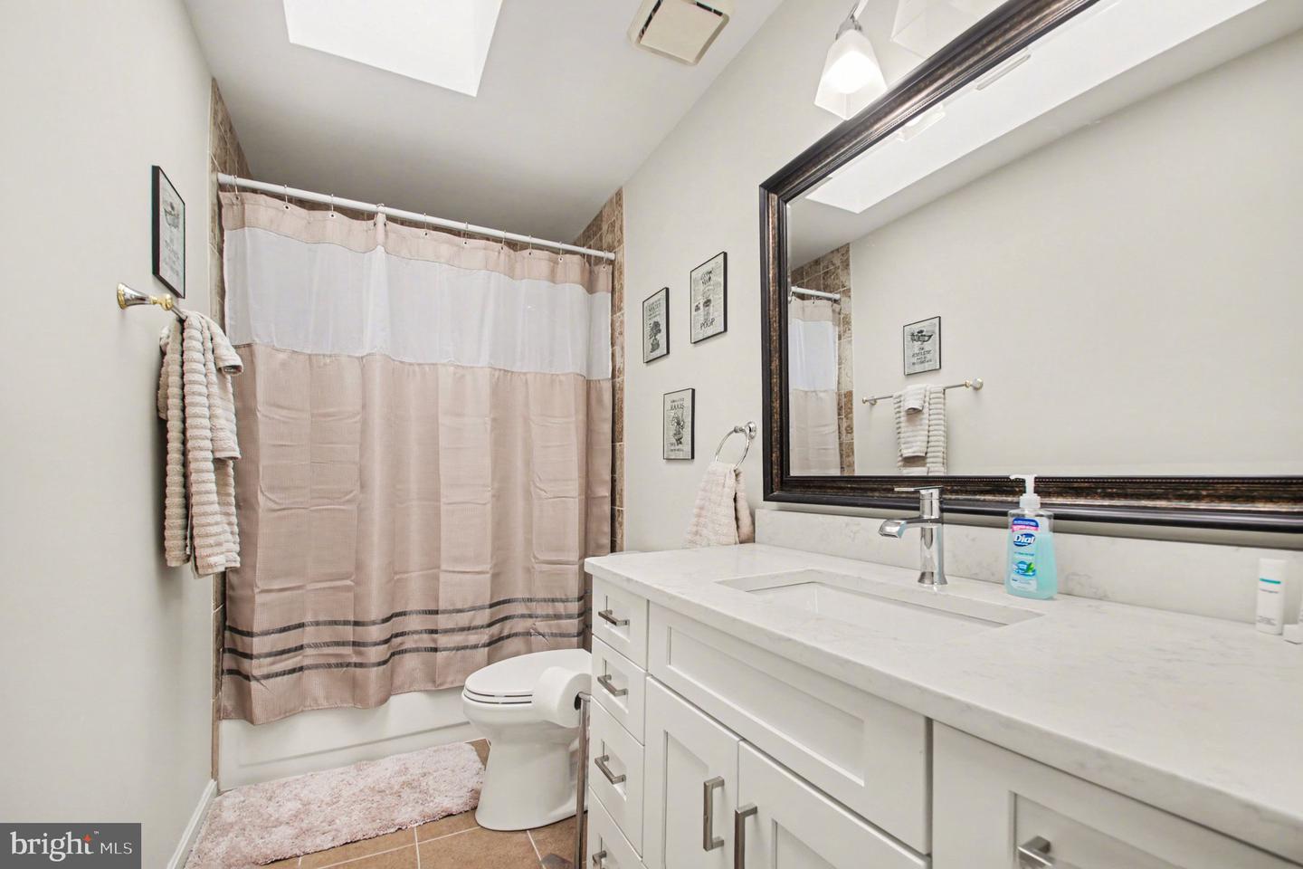 24 WOODS EDGE CT, STAFFORD, Virginia 22554, 4 Bedrooms Bedrooms, ,3 BathroomsBathrooms,Residential,For sale,24 WOODS EDGE CT,VAST2045984 MLS # VAST2045984