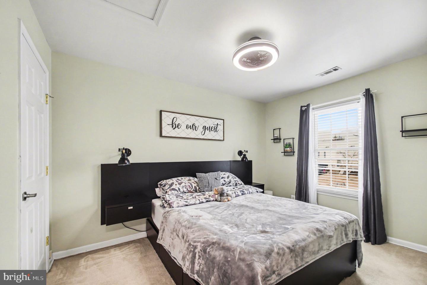 24 WOODS EDGE CT, STAFFORD, Virginia 22554, 4 Bedrooms Bedrooms, ,3 BathroomsBathrooms,Residential,For sale,24 WOODS EDGE CT,VAST2045984 MLS # VAST2045984