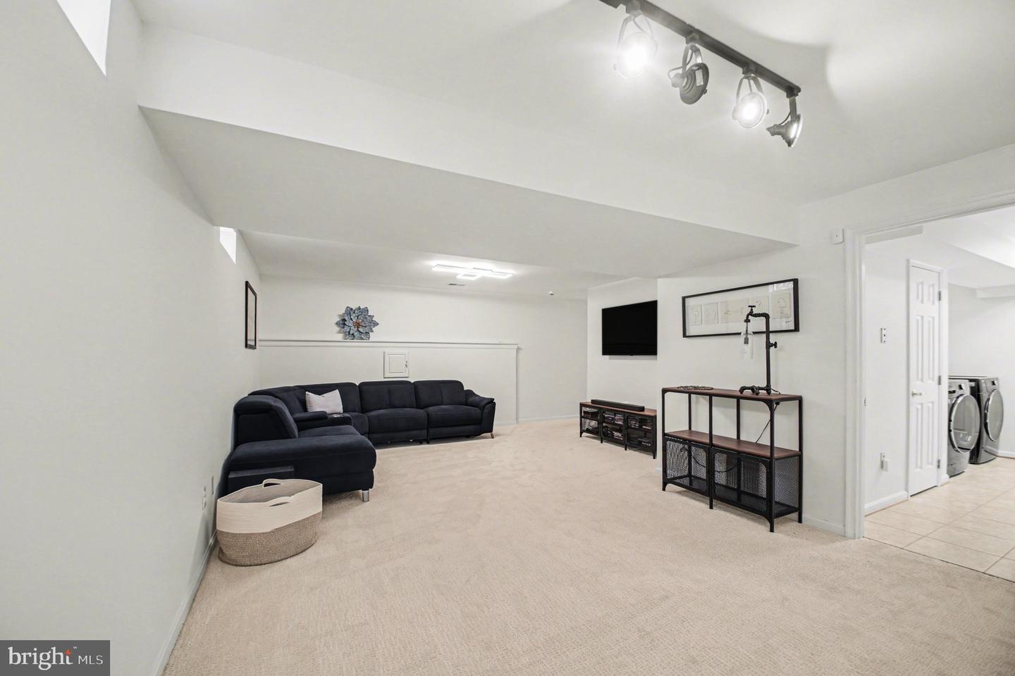 24 WOODS EDGE CT, STAFFORD, Virginia 22554, 4 Bedrooms Bedrooms, ,3 BathroomsBathrooms,Residential,For sale,24 WOODS EDGE CT,VAST2045984 MLS # VAST2045984