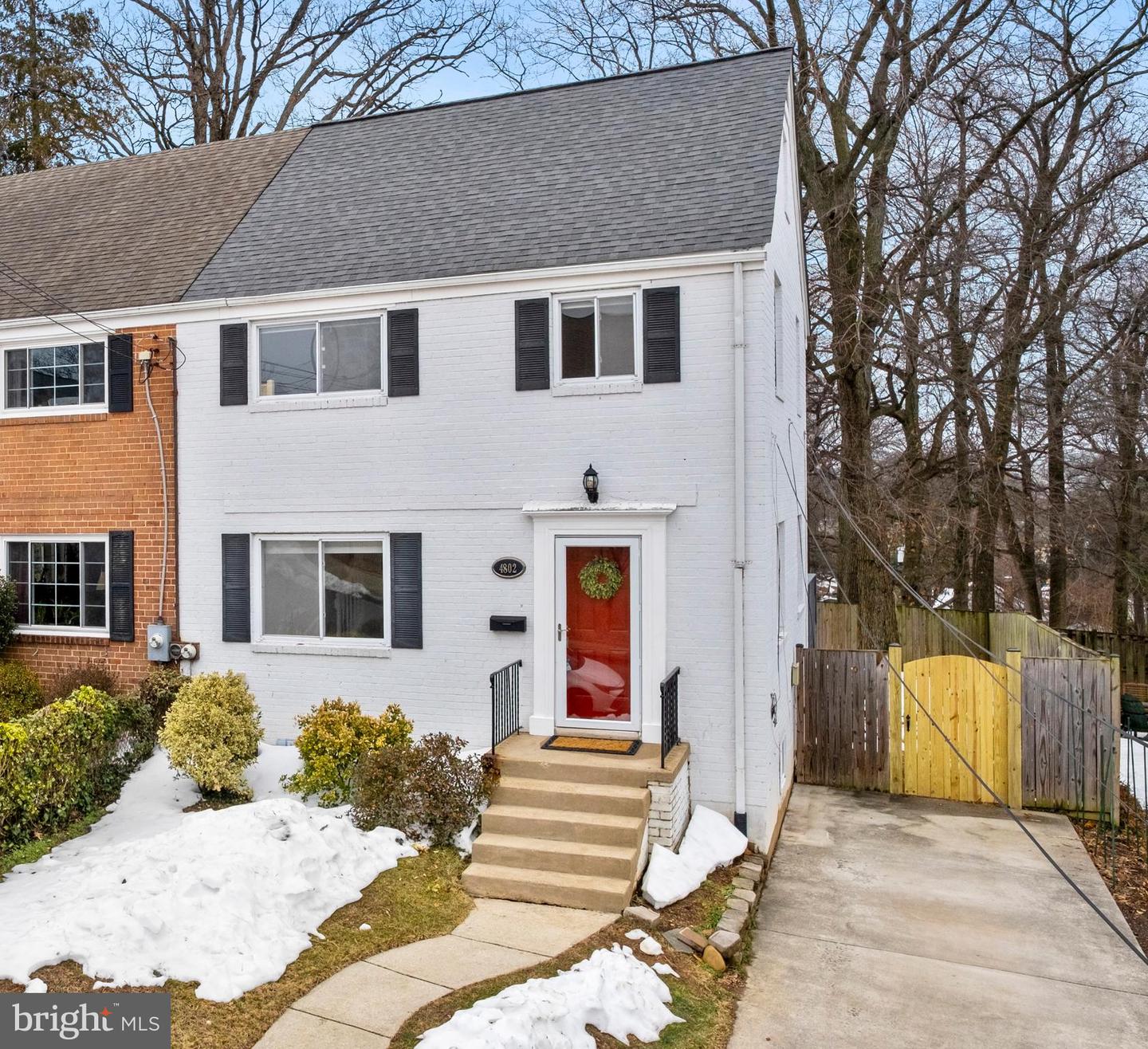 4802 20TH PL N, ARLINGTON, Virginia 22207, 4 Bedrooms Bedrooms, ,2 BathroomsBathrooms,Residential,For sale,4802 20TH PL N,VAAR2068820 MLS # VAAR2068820