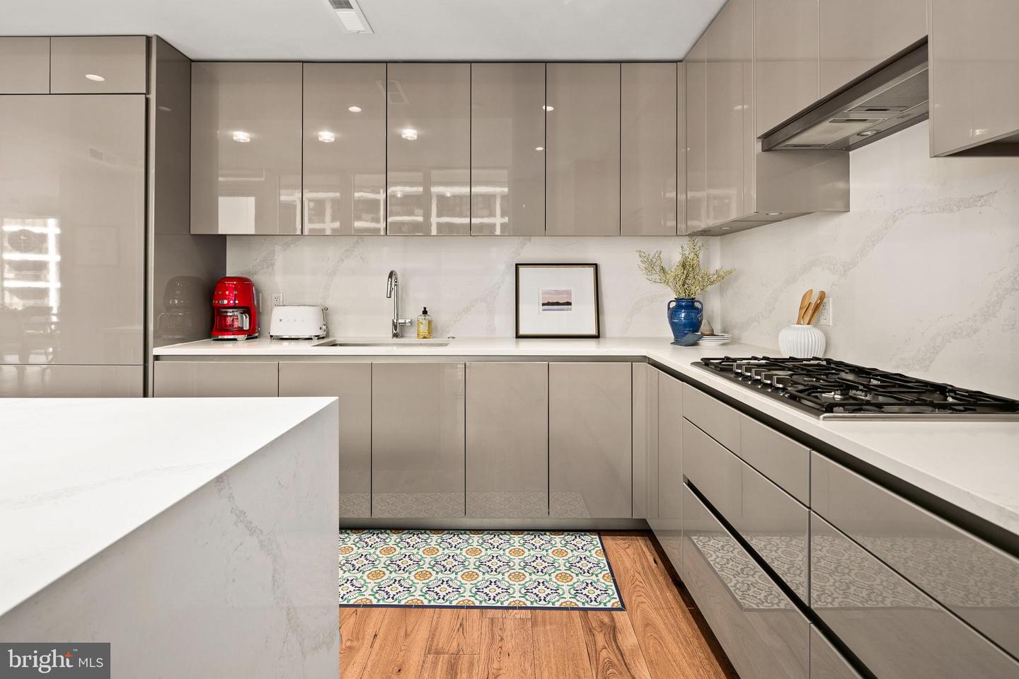 1781 N PIERCE ST #802, ARLINGTON, Virginia 22209, 2 Bedrooms Bedrooms, ,2 BathroomsBathrooms,Residential,For sale,1781 N PIERCE ST #802,VAAR2068822 MLS # VAAR2068822