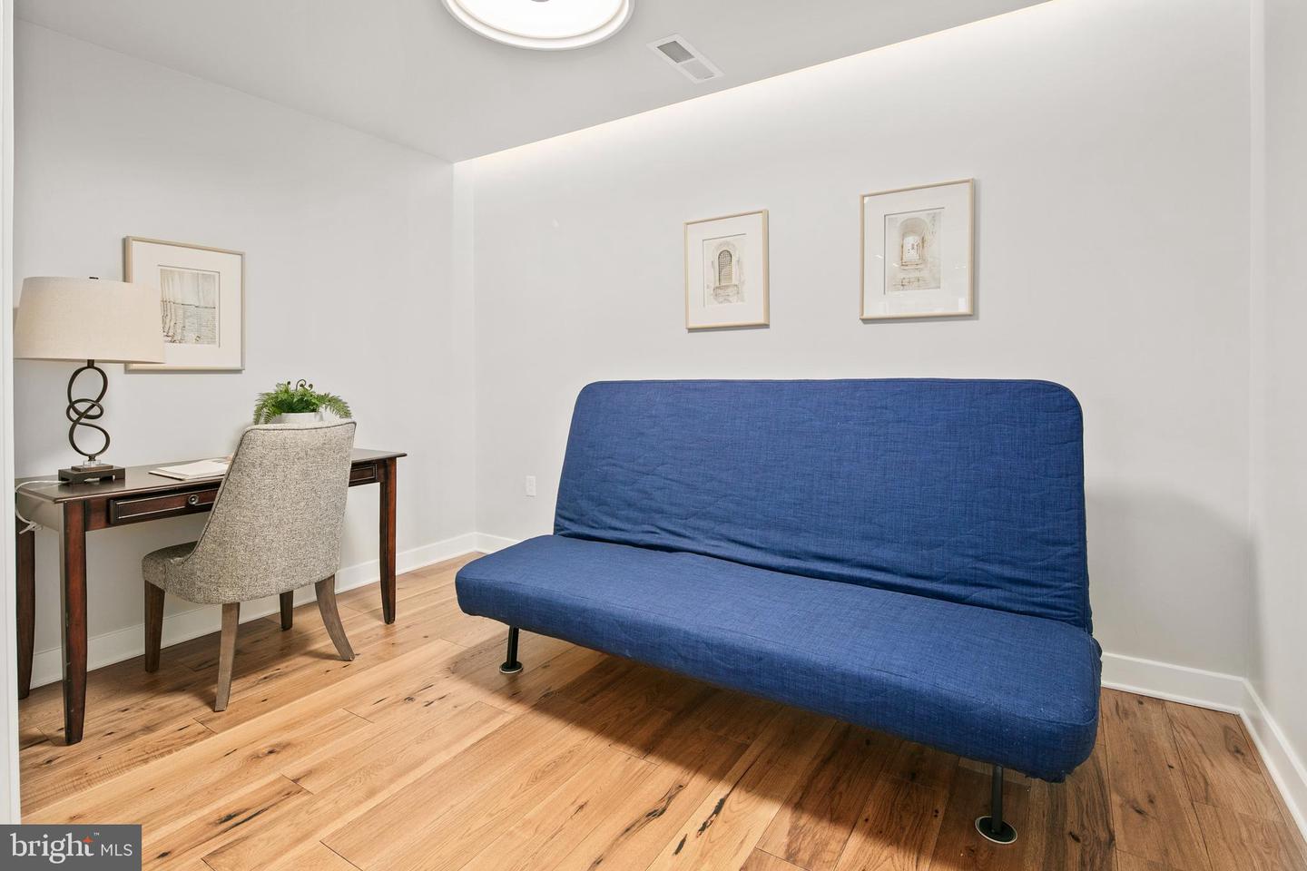 1781 N PIERCE ST #802, ARLINGTON, Virginia 22209, 2 Bedrooms Bedrooms, ,2 BathroomsBathrooms,Residential,For sale,1781 N PIERCE ST #802,VAAR2068822 MLS # VAAR2068822