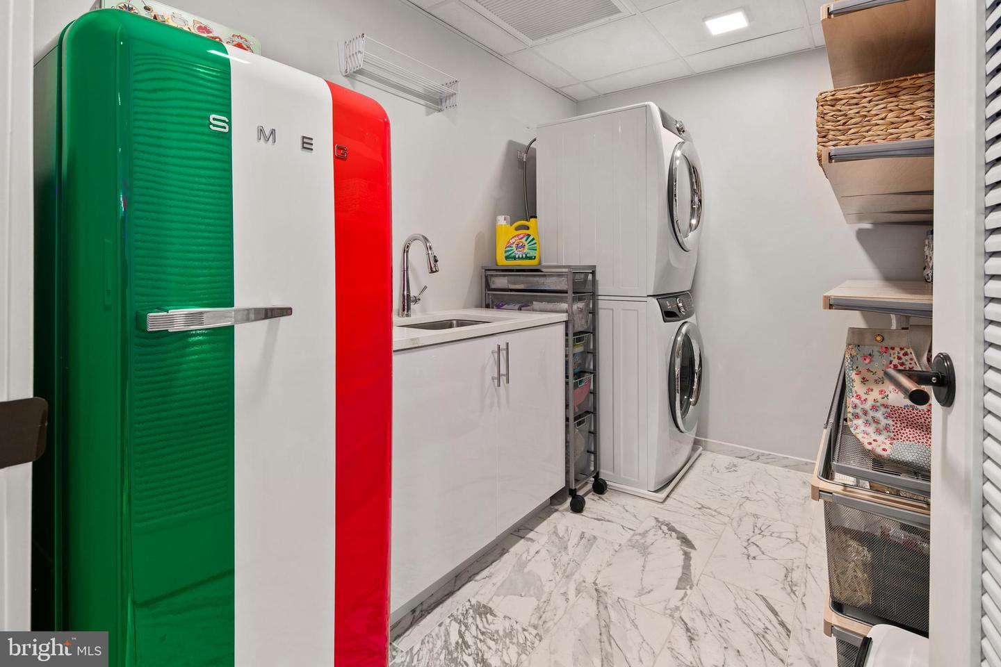 1781 N PIERCE ST #802, ARLINGTON, Virginia 22209, 2 Bedrooms Bedrooms, ,2 BathroomsBathrooms,Residential,For sale,1781 N PIERCE ST #802,VAAR2068822 MLS # VAAR2068822