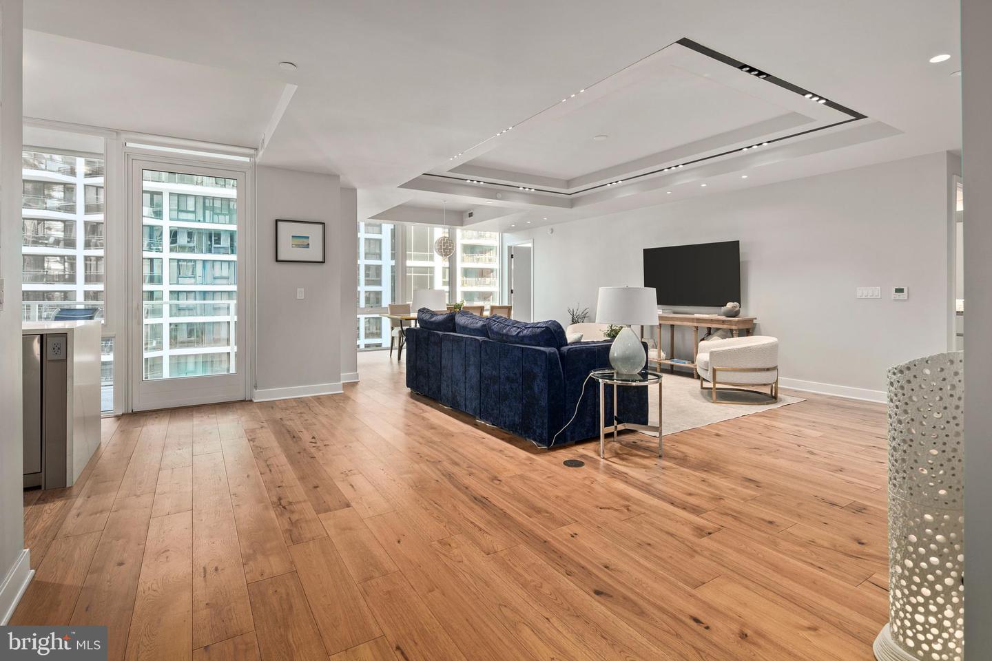 1781 N PIERCE ST #802, ARLINGTON, Virginia 22209, 2 Bedrooms Bedrooms, ,2 BathroomsBathrooms,Residential,For sale,1781 N PIERCE ST #802,VAAR2068822 MLS # VAAR2068822