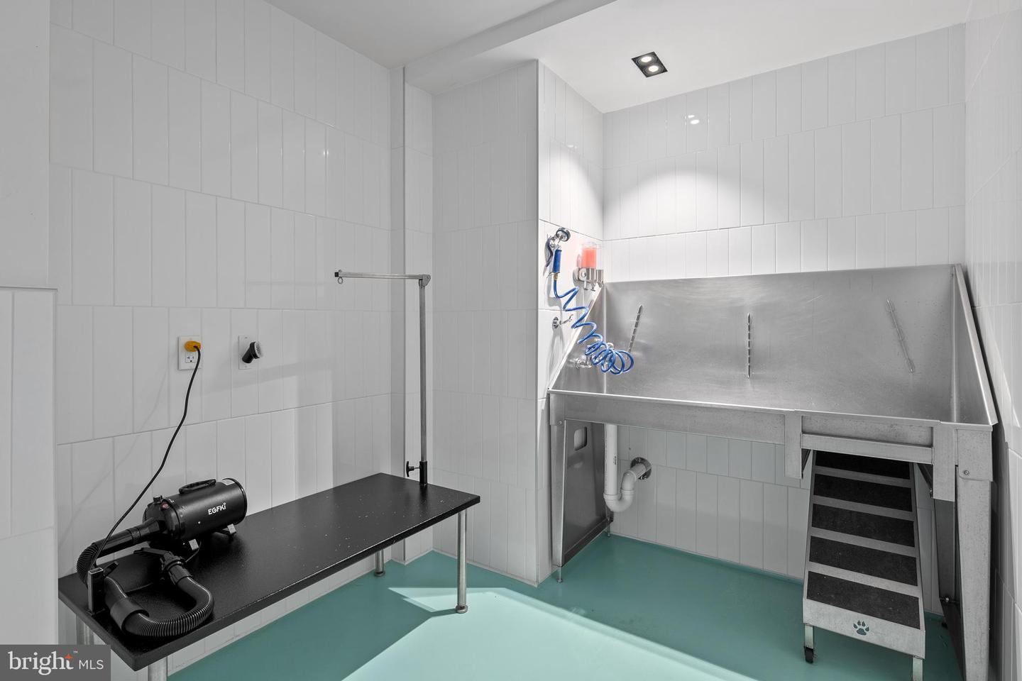 1781 N PIERCE ST #802, ARLINGTON, Virginia 22209, 2 Bedrooms Bedrooms, ,2 BathroomsBathrooms,Residential,For sale,1781 N PIERCE ST #802,VAAR2068822 MLS # VAAR2068822