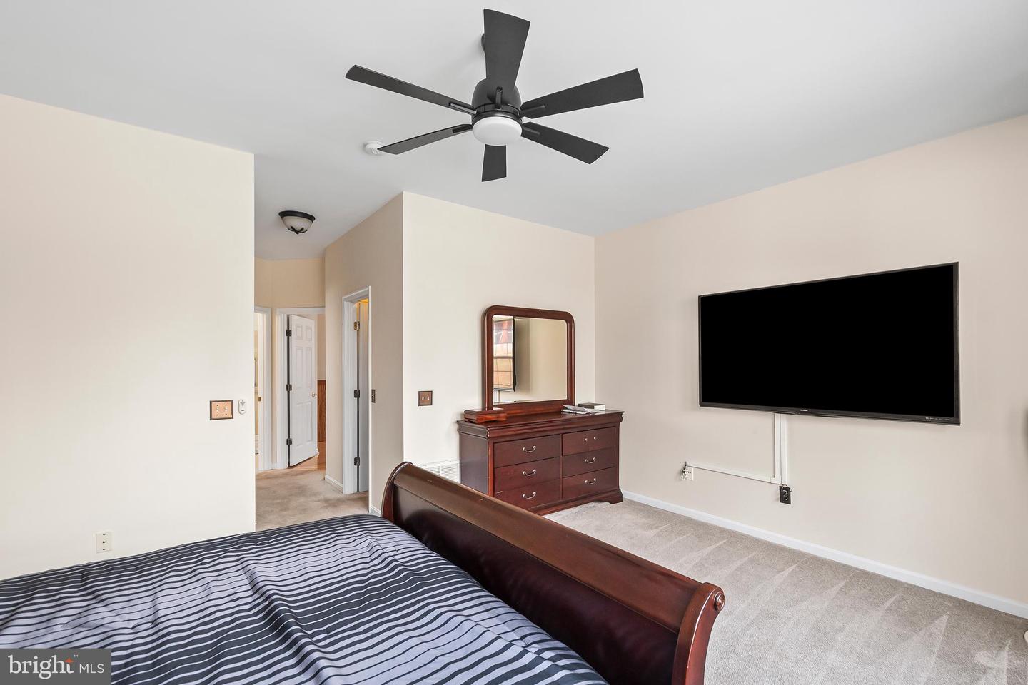 3618 SECRET GROVE CT, DUMFRIES, Virginia 22025, 3 Bedrooms Bedrooms, ,2 BathroomsBathrooms,Residential,For sale,3618 SECRET GROVE CT,VAPW2112380 MLS # VAPW2112380 3618 SECRET GROVE CT, DUMFRIES, Virginia 22025, 3 Bedrooms Bedrooms, ,2 BathroomsBathrooms,Residential,For sale,3618 SECRET GROVE CT,VAPW2112380 MLS # VAPW2112380