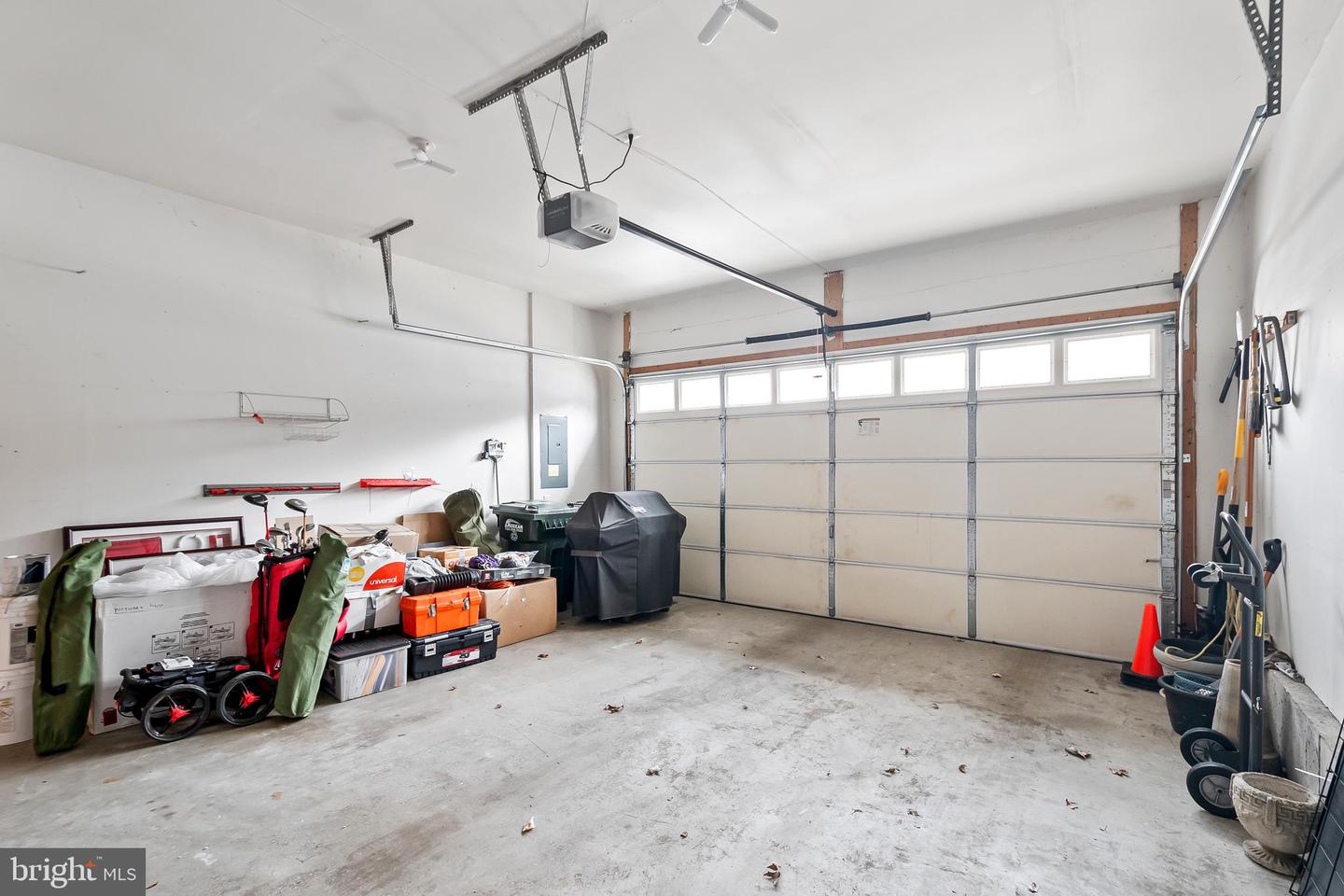 3618 SECRET GROVE CT, DUMFRIES, Virginia 22025, 3 Bedrooms Bedrooms, ,2 BathroomsBathrooms,Residential,For sale,3618 SECRET GROVE CT,VAPW2112380 MLS # VAPW2112380 3618 SECRET GROVE CT, DUMFRIES, Virginia 22025, 3 Bedrooms Bedrooms, ,2 BathroomsBathrooms,Residential,For sale,3618 SECRET GROVE CT,VAPW2112380 MLS # VAPW2112380