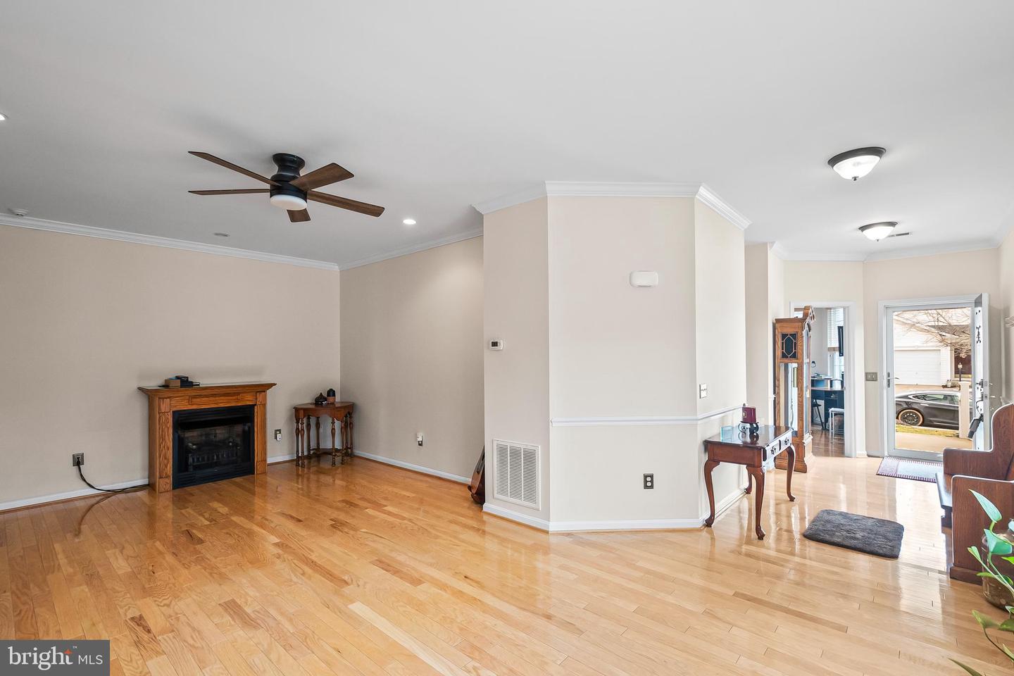 3618 SECRET GROVE CT, DUMFRIES, Virginia 22025, 3 Bedrooms Bedrooms, ,2 BathroomsBathrooms,Residential,For sale,3618 SECRET GROVE CT,VAPW2112380 MLS # VAPW2112380 3618 SECRET GROVE CT, DUMFRIES, Virginia 22025, 3 Bedrooms Bedrooms, ,2 BathroomsBathrooms,Residential,For sale,3618 SECRET GROVE CT,VAPW2112380 MLS # VAPW2112380