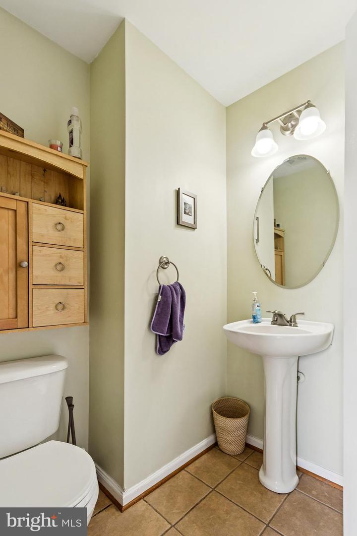 6577 AMERICA WAY, BEALETON, Virginia 22712, 4 Bedrooms Bedrooms, ,3 BathroomsBathrooms,Residential,For sale,6577 AMERICA WAY,VAFQ2020552 MLS # VAFQ2020552