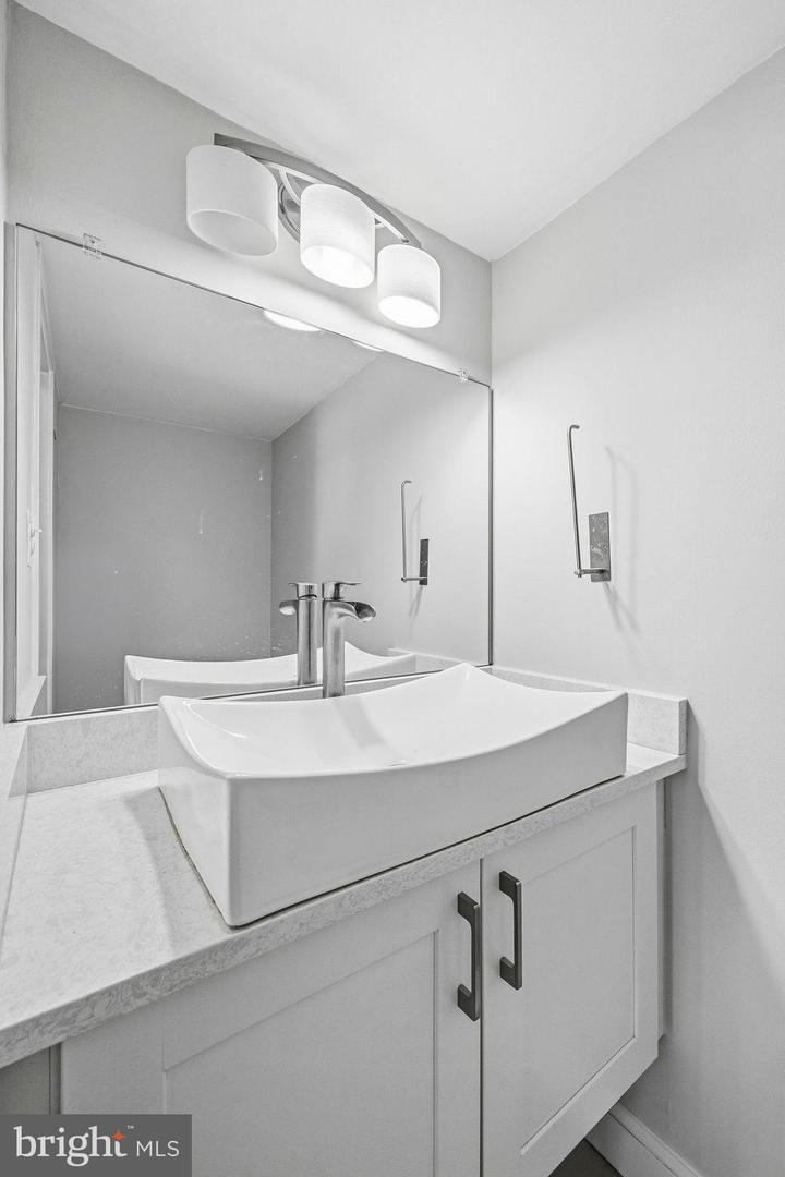 301 N BEAUREGARD ST #517, ALEXANDRIA, Virginia 22312, 2 Bedrooms Bedrooms, ,2 BathroomsBathrooms,Residential,For sale,301 N BEAUREGARD ST #517,VAAX2054140 MLS # VAAX2054140 301 N BEAUREGARD ST #517, ALEXANDRIA, Virginia 22312, 2 Bedrooms Bedrooms, ,2 BathroomsBathrooms,Residential,For sale,301 N BEAUREGARD ST #517,VAAX2054140 MLS # VAAX2054140