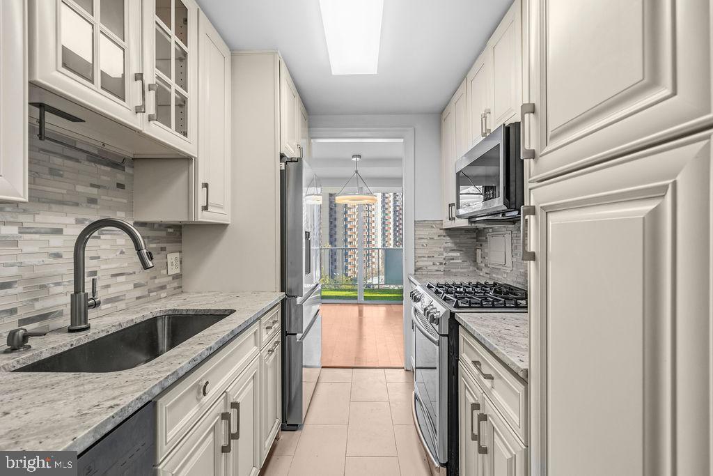 301 N BEAUREGARD ST #517, ALEXANDRIA, Virginia 22312, 2 Bedrooms Bedrooms, ,2 BathroomsBathrooms,Residential,For sale,301 N BEAUREGARD ST #517,VAAX2054140 MLS # VAAX2054140 301 N BEAUREGARD ST #517, ALEXANDRIA, Virginia 22312, 2 Bedrooms Bedrooms, ,2 BathroomsBathrooms,Residential,For sale,301 N BEAUREGARD ST #517,VAAX2054140 MLS # VAAX2054140