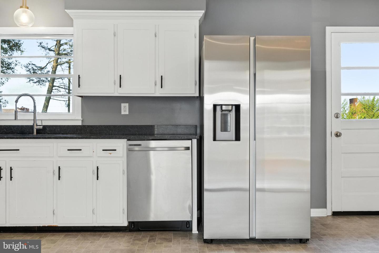 6 CHARLES ST, LURAY, Virginia 22835, 3 Bedrooms Bedrooms, ,2 BathroomsBathrooms,Residential,For sale,6 CHARLES ST,VAPA2006044 MLS # VAPA2006044 6 CHARLES ST, LURAY, Virginia 22835, 3 Bedrooms Bedrooms, ,2 BathroomsBathrooms,Residential,For sale,6 CHARLES ST,VAPA2006044 MLS # VAPA2006044