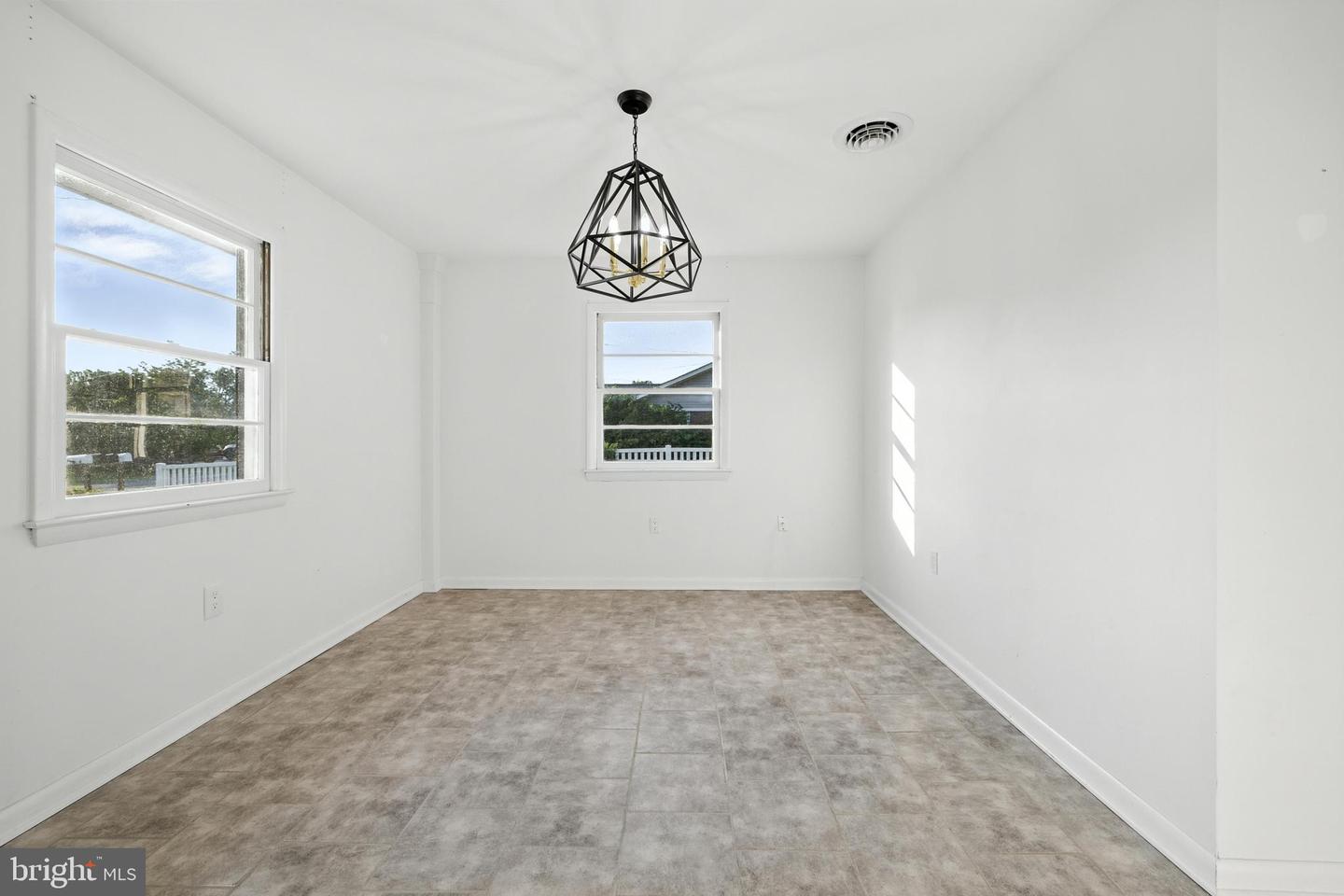 6 CHARLES ST, LURAY, Virginia 22835, 3 Bedrooms Bedrooms, ,2 BathroomsBathrooms,Residential,For sale,6 CHARLES ST,VAPA2006044 MLS # VAPA2006044 6 CHARLES ST, LURAY, Virginia 22835, 3 Bedrooms Bedrooms, ,2 BathroomsBathrooms,Residential,For sale,6 CHARLES ST,VAPA2006044 MLS # VAPA2006044