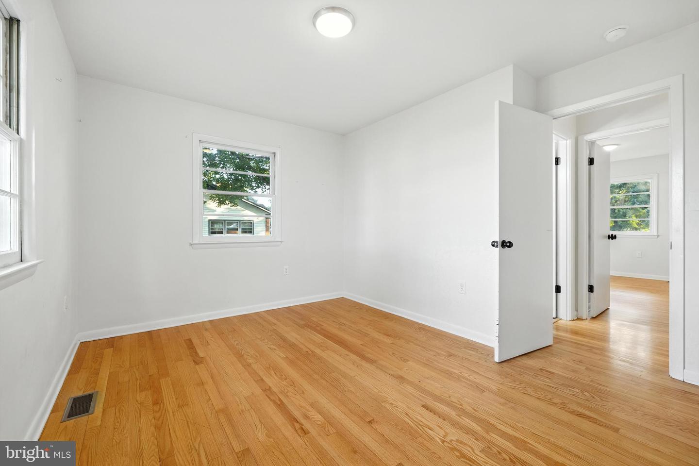 6 CHARLES ST, LURAY, Virginia 22835, 3 Bedrooms Bedrooms, ,2 BathroomsBathrooms,Residential,For sale,6 CHARLES ST,VAPA2006044 MLS # VAPA2006044 6 CHARLES ST, LURAY, Virginia 22835, 3 Bedrooms Bedrooms, ,2 BathroomsBathrooms,Residential,For sale,6 CHARLES ST,VAPA2006044 MLS # VAPA2006044