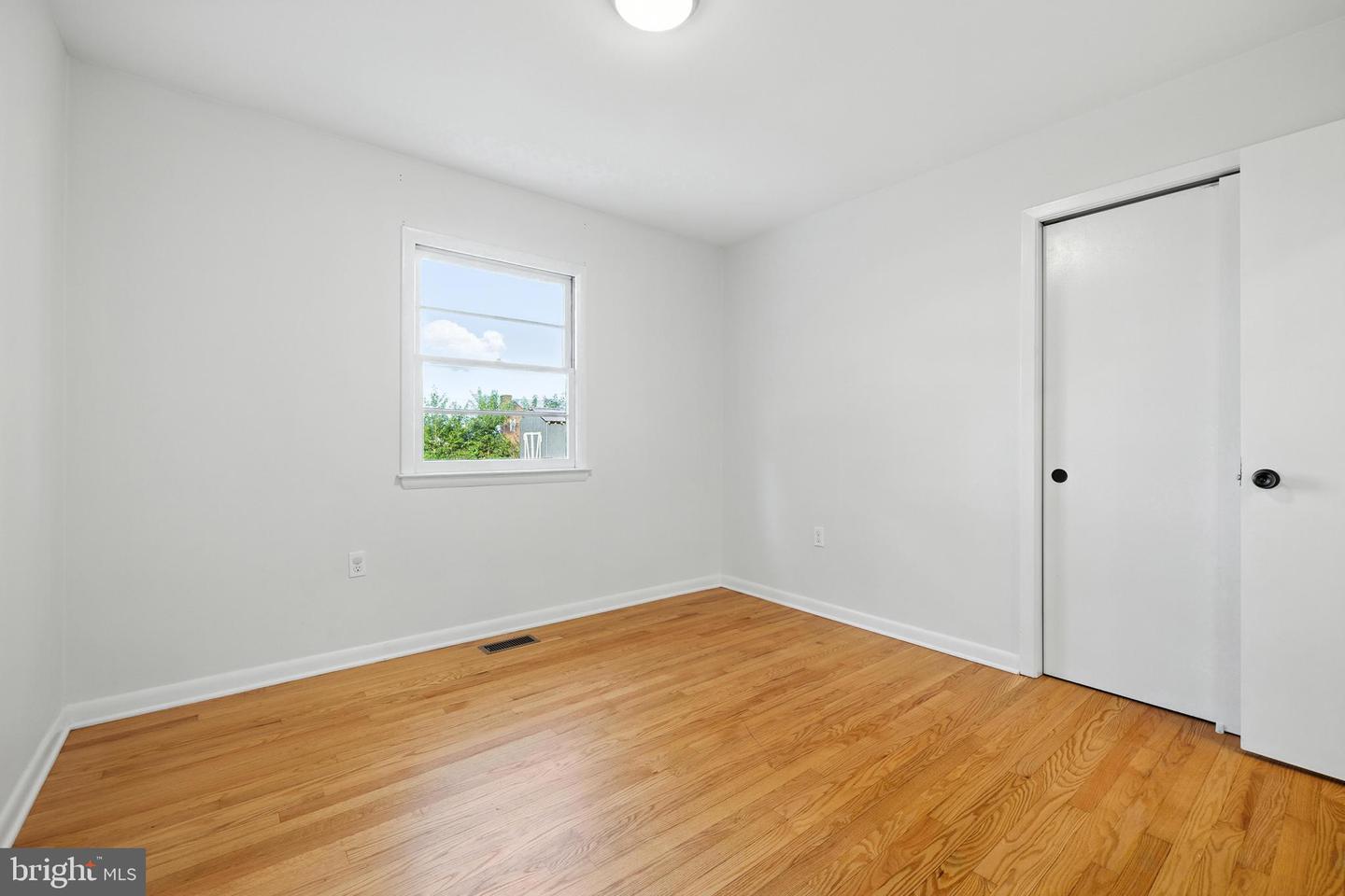 6 CHARLES ST, LURAY, Virginia 22835, 3 Bedrooms Bedrooms, ,2 BathroomsBathrooms,Residential,For sale,6 CHARLES ST,VAPA2006044 MLS # VAPA2006044 6 CHARLES ST, LURAY, Virginia 22835, 3 Bedrooms Bedrooms, ,2 BathroomsBathrooms,Residential,For sale,6 CHARLES ST,VAPA2006044 MLS # VAPA2006044