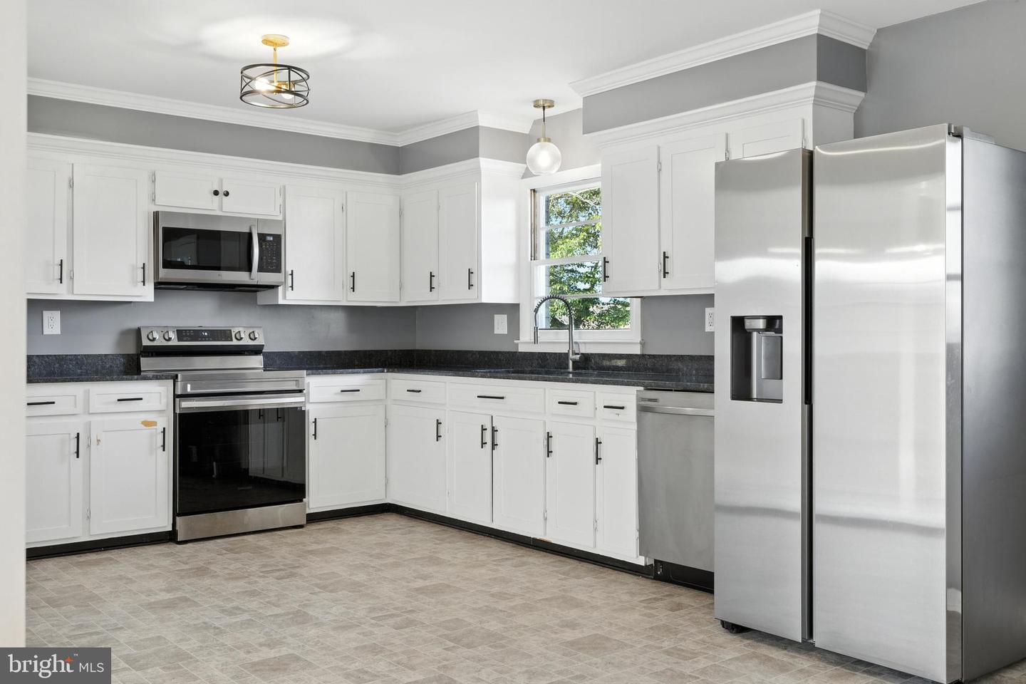 6 CHARLES ST, LURAY, Virginia 22835, 3 Bedrooms Bedrooms, ,2 BathroomsBathrooms,Residential,For sale,6 CHARLES ST,VAPA2006044 MLS # VAPA2006044 6 CHARLES ST, LURAY, Virginia 22835, 3 Bedrooms Bedrooms, ,2 BathroomsBathrooms,Residential,For sale,6 CHARLES ST,VAPA2006044 MLS # VAPA2006044