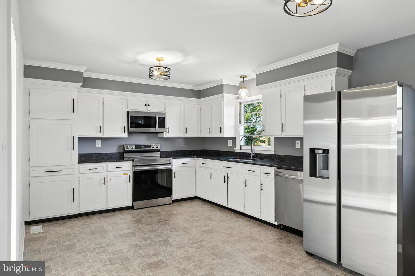 6 CHARLES ST, LURAY, Virginia 22835, 3 Bedrooms Bedrooms, ,2 BathroomsBathrooms,Residential,For sale,6 CHARLES ST,VAPA2006044 MLS # VAPA2006044 6 CHARLES ST, LURAY, Virginia 22835, 3 Bedrooms Bedrooms, ,2 BathroomsBathrooms,Residential,For sale,6 CHARLES ST,VAPA2006044 MLS # VAPA2006044