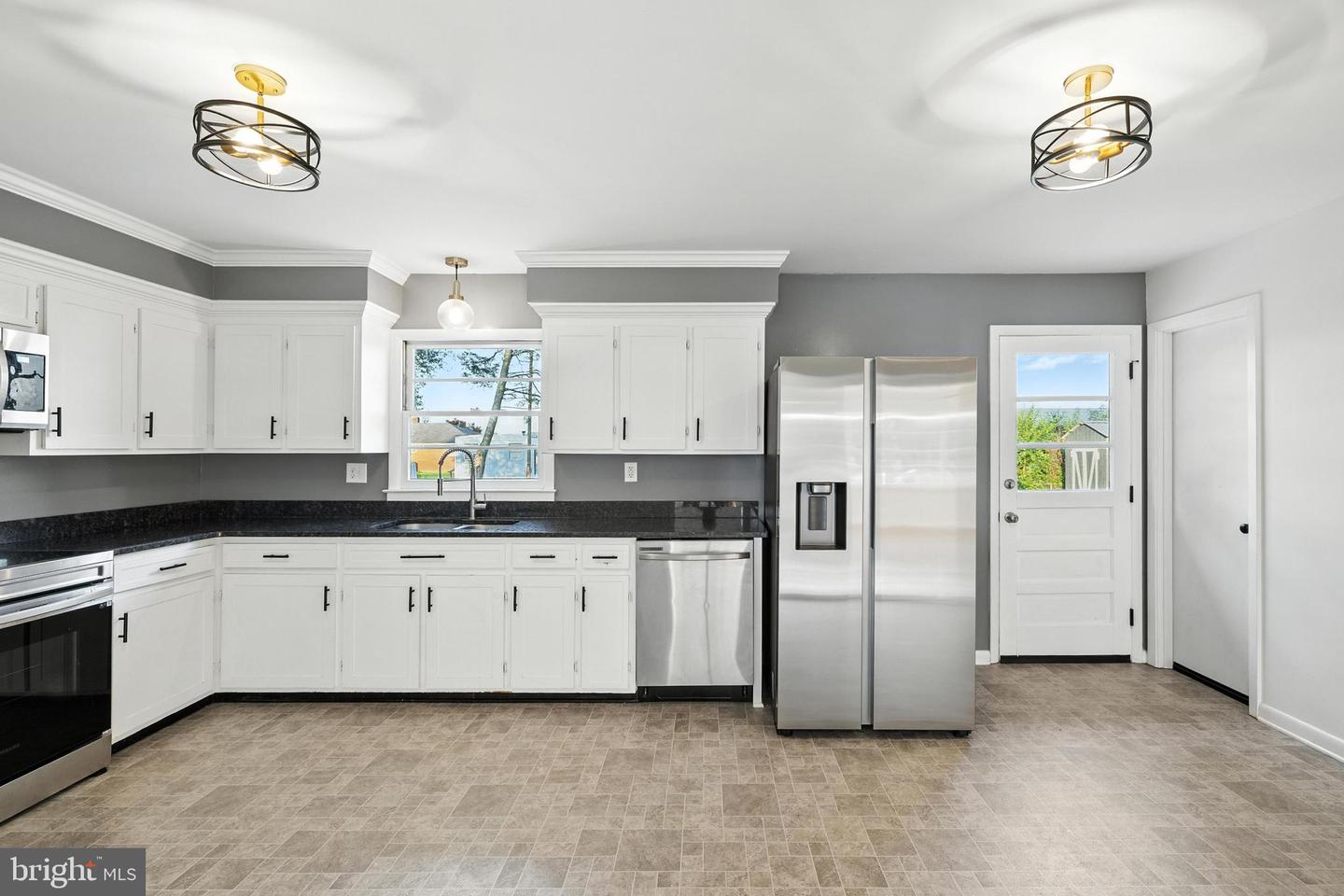 6 CHARLES ST, LURAY, Virginia 22835, 3 Bedrooms Bedrooms, ,2 BathroomsBathrooms,Residential,For sale,6 CHARLES ST,VAPA2006044 MLS # VAPA2006044 6 CHARLES ST, LURAY, Virginia 22835, 3 Bedrooms Bedrooms, ,2 BathroomsBathrooms,Residential,For sale,6 CHARLES ST,VAPA2006044 MLS # VAPA2006044