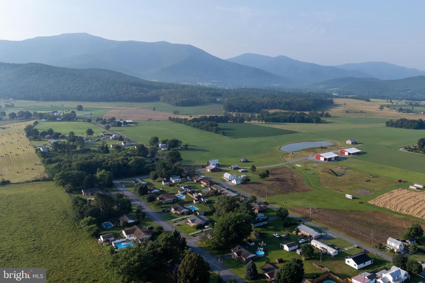 6 CHARLES ST, LURAY, Virginia 22835, 3 Bedrooms Bedrooms, ,2 BathroomsBathrooms,Residential,For sale,6 CHARLES ST,VAPA2006044 MLS # VAPA2006044 6 CHARLES ST, LURAY, Virginia 22835, 3 Bedrooms Bedrooms, ,2 BathroomsBathrooms,Residential,For sale,6 CHARLES ST,VAPA2006044 MLS # VAPA2006044