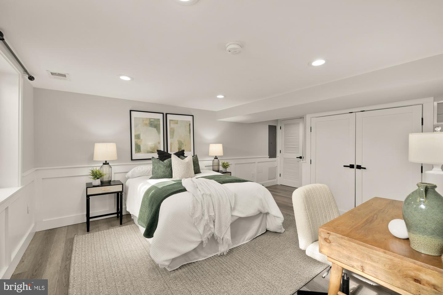 2712 FORT DR, ALEXANDRIA, Virginia 22303, 3 Bedrooms Bedrooms, ,2 BathroomsBathrooms,Residential,For sale,2712 FORT DR,VAFX2291038 MLS # VAFX2291038